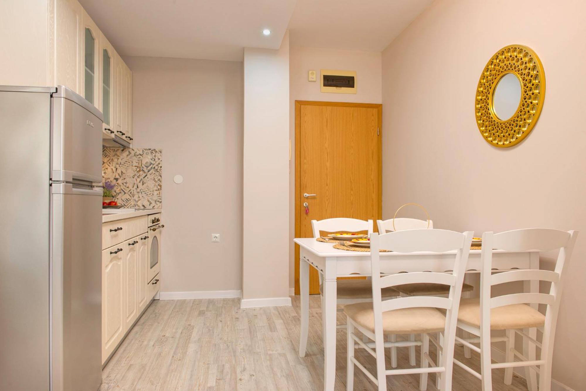 Garden Of Eden Pmg Apartments Sveti Vlas Exterior photo